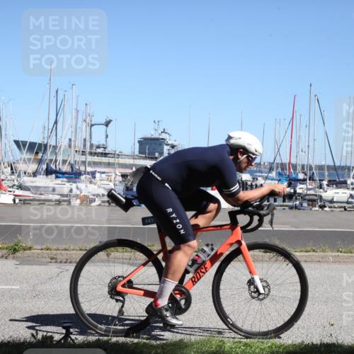 17.08.2025 - KN Förde Triathlon 2025 Yannick Fuchs http://msf.ph/oto/8620710 17.08.2025 12:51:03 Radfahren 441, 456 meine-sportfotos.de