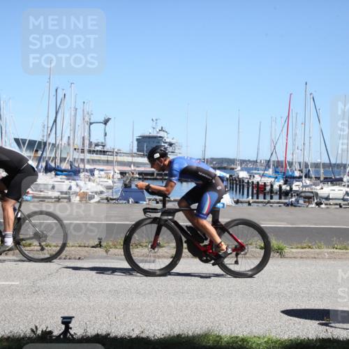 17.08.2025 - KN Förde Triathlon 2025 Yannick Fuchs http://msf.ph/oto/8620762 17.08.2025 12:53:42 Radfahren 401, 418, 432, 452, 465, 471, 472, 493 meine-sportfotos.de