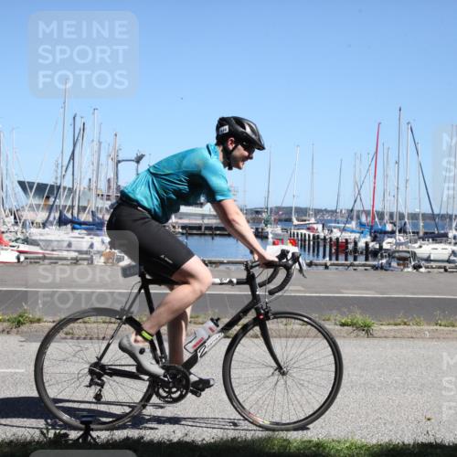 17.08.2025 - KN Förde Triathlon 2025 Yannick Fuchs http://msf.ph/oto/8620769 17.08.2025 12:54:01 Radfahren 437, 448, 467 meine-sportfotos.de