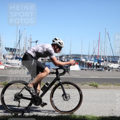 17.08.2025 - KN Förde Triathlon 2025 Yannick Fuchs http://msf.ph/oto/8620781 17.08.2025 12:54:25 Radfahren 402, 409, 412, 453, 459, 460, 470, 475, 479 meine-sportfotos.de
