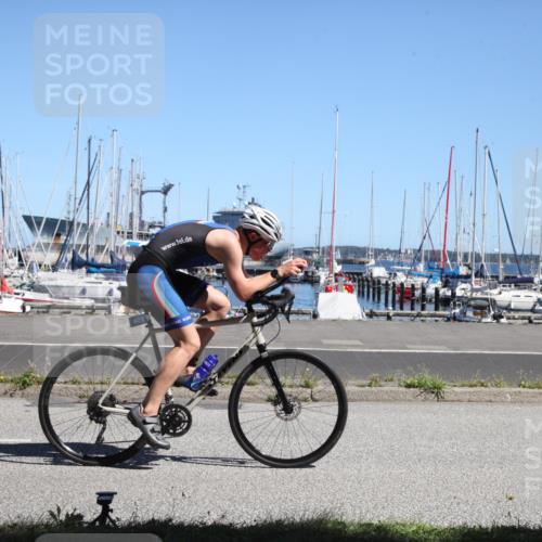 17.08.2025 - KN Förde Triathlon 2025 Yannick Fuchs http://msf.ph/oto/8620791 17.08.2025 12:55:00 Radfahren 396, 401, 411, 418, 435, 443, 461, 462, 483, 498 meine-sportfotos.de