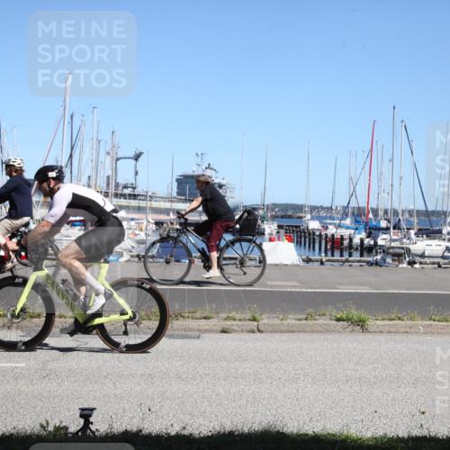 17.08.2025 - KN Förde Triathlon 2025 Yannick Fuchs http://msf.ph/oto/8620826 17.08.2025 12:56:37 Radfahren 396, 407, 422, 443, 487, 498, 500, 501, 505, 506, 507, 513 meine-sportfotos.de