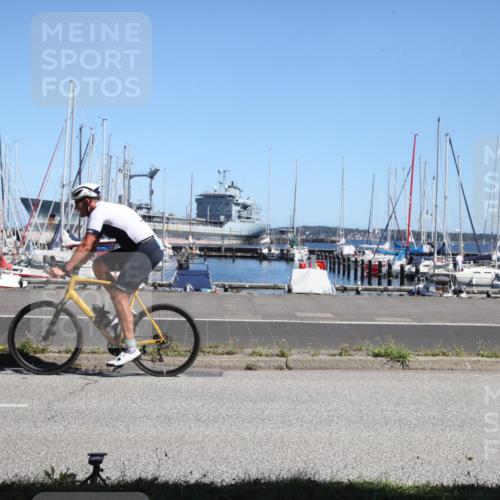 17.08.2025 - KN Förde Triathlon 2025 Yannick Fuchs http://msf.ph/oto/8620828 17.08.2025 12:56:40 Radfahren 396, 407, 422, 443, 462, 487, 496, 498, 500, 501, 505, 506, 507 meine-sportfotos.de