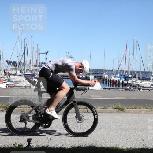 17.08.2025 - KN Förde Triathlon 2025 Yannick Fuchs http://msf.ph/oto/8620843 17.08.2025 12:57:13 Radfahren 414, 419, 421, 438 meine-sportfotos.de