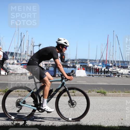 17.08.2025 - KN Förde Triathlon 2025 Yannick Fuchs http://msf.ph/oto/8620861 17.08.2025 12:58:00 Radfahren 415, 422, 492, 501, 513, 548 meine-sportfotos.de