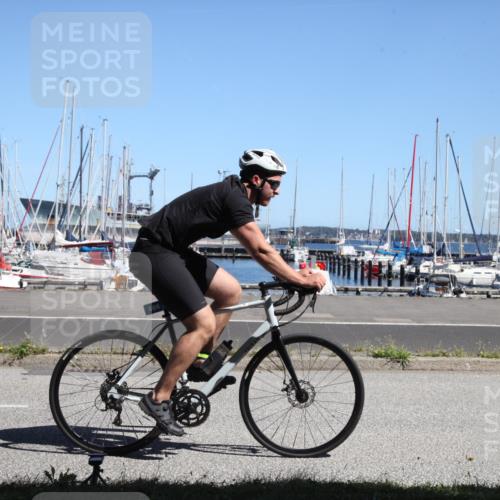 17.08.2025 - KN Förde Triathlon 2025 Yannick Fuchs http://msf.ph/oto/8620874 17.08.2025 12:58:30 Radfahren 403, 420, 480, 486, 496, 504, 508 meine-sportfotos.de