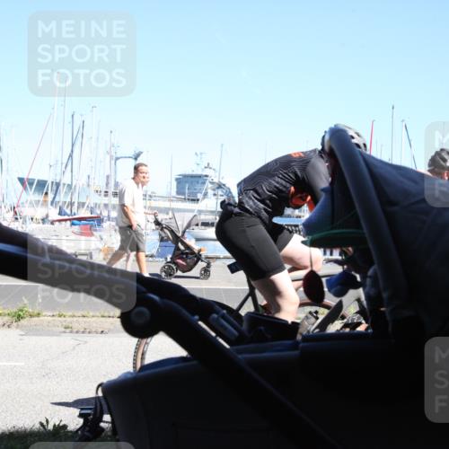 17.08.2025 - KN Förde Triathlon 2025 Yannick Fuchs http://msf.ph/oto/8620989 17.08.2025 13:03:11 Radfahren 398, 435, 437, 464, 473, 494, 509, 514, 515, 517, 520, 524, 549 meine-sportfotos.de