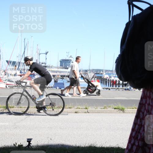 17.08.2025 - KN Förde Triathlon 2025 Yannick Fuchs http://msf.ph/oto/8620991 17.08.2025 13:03:13 Radfahren 398, 435, 437, 464, 473, 494, 509, 514, 515, 517, 520, 524, 549 meine-sportfotos.de