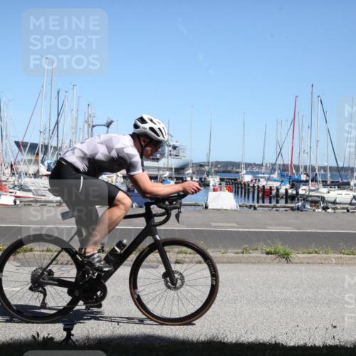 17.08.2025 - KN Förde Triathlon 2025 Yannick Fuchs http://msf.ph/oto/8621013 17.08.2025 13:03:58 Radfahren 401, 409, 411, 412, 460, 461, 467 meine-sportfotos.de