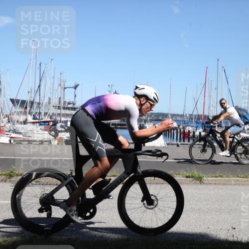 17.08.2025 - KN Förde Triathlon 2025 Yannick Fuchs http://msf.ph/oto/8621182 17.08.2025 13:10:18 Radfahren 404, 425, 433, 445, 450, 486, 516, 522 meine-sportfotos.de