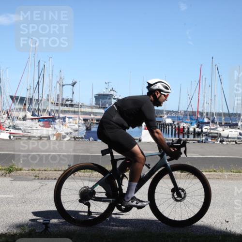 17.08.2025 - KN Förde Triathlon 2025 Yannick Fuchs http://msf.ph/oto/8621218 17.08.2025 13:11:45 Radfahren 461, 511, 516 meine-sportfotos.de