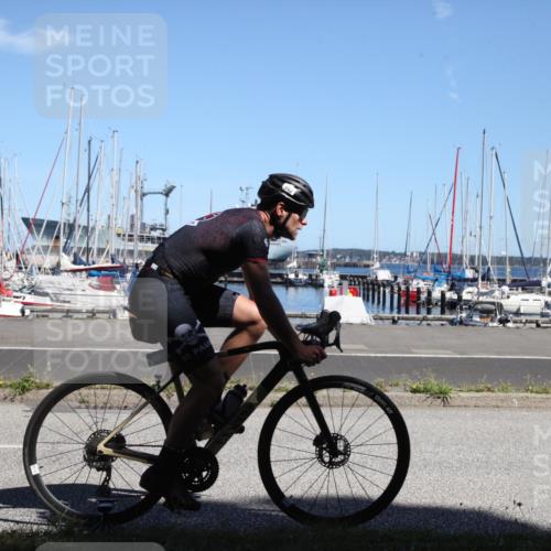 17.08.2025 - KN Förde Triathlon 2025 Yannick Fuchs http://msf.ph/oto/8621251 17.08.2025 13:13:02 Radfahren 395, 402, 406, 411, 435, 446, 460, 467, 469, 509, 517, 535 meine-sportfotos.de