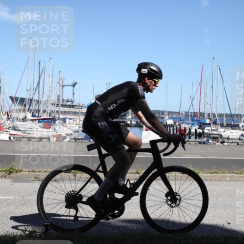17.08.2025 - KN Förde Triathlon 2025 Yannick Fuchs http://msf.ph/oto/8621274 17.08.2025 13:13:59 Radfahren 458, 471, 542 meine-sportfotos.de