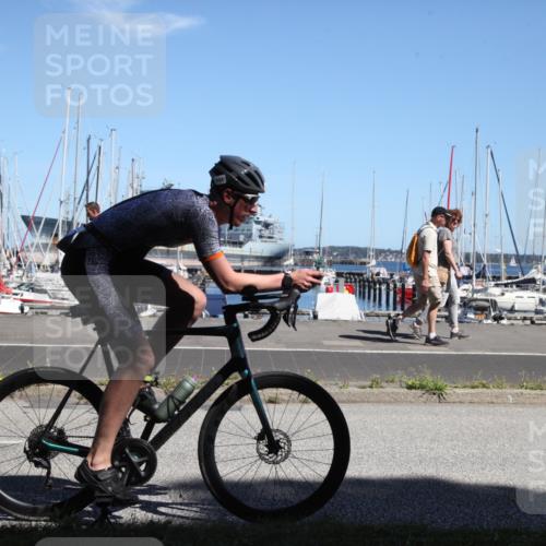 17.08.2025 - KN Förde Triathlon 2025 Yannick Fuchs http://msf.ph/oto/8621441 17.08.2025 13:20:28 Radfahren 411, 434, 437, 442, 456, 467, 526, 541 meine-sportfotos.de