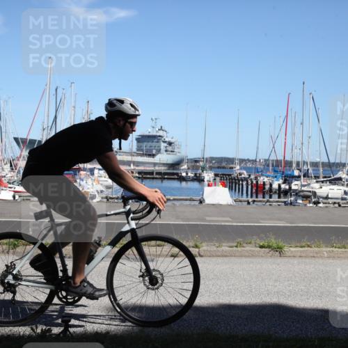 17.08.2025 - KN Förde Triathlon 2025 Yannick Fuchs http://msf.ph/oto/8621456 17.08.2025 13:21:00 Radfahren 410, 473, 496, 525, 528, 546 meine-sportfotos.de