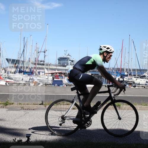 17.08.2025 - KN Förde Triathlon 2025 Yannick Fuchs http://msf.ph/oto/8621471 17.08.2025 13:21:54 Radfahren 395, 411, 434, 450, 471 meine-sportfotos.de