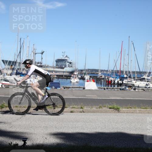 17.08.2025 - KN Förde Triathlon 2025 Yannick Fuchs http://msf.ph/oto/8621496 17.08.2025 13:22:53 Radfahren 410, 509, 510, 517, 528 meine-sportfotos.de