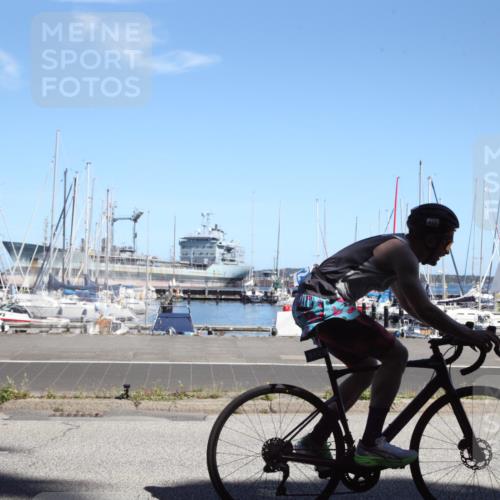 17.08.2025 - KN Förde Triathlon 2025 Yannick Fuchs http://msf.ph/oto/8621498 17.08.2025 13:23:11 Radfahren 452, 512 meine-sportfotos.de