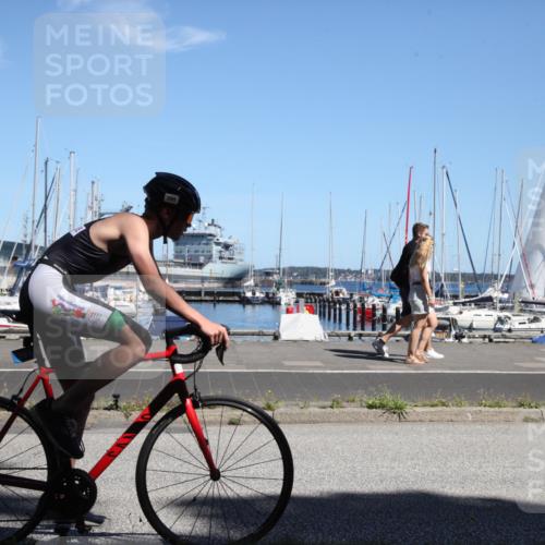 17.08.2025 - KN Förde Triathlon 2025 Yannick Fuchs http://msf.ph/oto/8621502 17.08.2025 13:23:38 Radfahren 395, 432, 535 meine-sportfotos.de