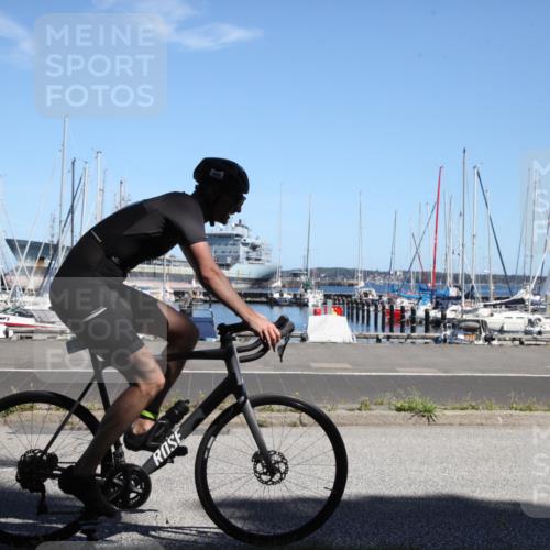 17.08.2025 - KN Förde Triathlon 2025 Yannick Fuchs http://msf.ph/oto/8621511 17.08.2025 13:24:03 Radfahren 458, 464, 494, 527, 542 meine-sportfotos.de