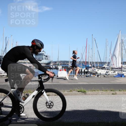 17.08.2025 - KN Förde Triathlon 2025 Yannick Fuchs http://msf.ph/oto/8621532 17.08.2025 13:25:02 Radfahren 435, 452, 469, 470, 481, 513, 533, 539, 547 meine-sportfotos.de