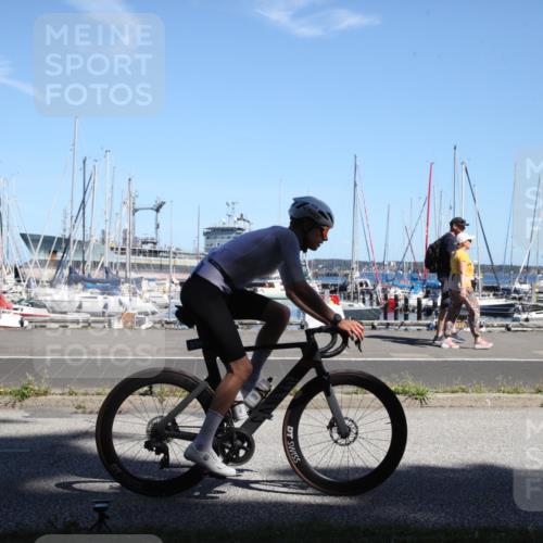 17.08.2025 - KN Förde Triathlon 2025 Yannick Fuchs http://msf.ph/oto/8621617 17.08.2025 13:29:28 Radfahren 480, 502, 529 meine-sportfotos.de