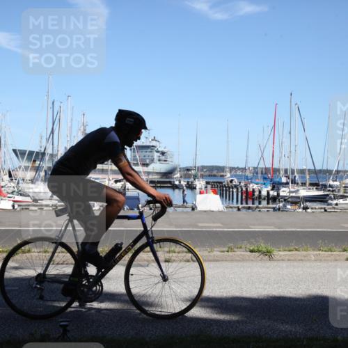 17.08.2025 - KN Förde Triathlon 2025 Yannick Fuchs http://msf.ph/oto/8621638 17.08.2025 13:31:03 Radfahren 357, 477, 495, 502, 546 meine-sportfotos.de