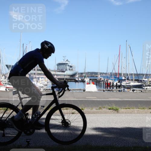 17.08.2025 - KN Förde Triathlon 2025 Yannick Fuchs http://msf.ph/oto/8621675 17.08.2025 13:34:27 Radfahren 410, 438, 535, 549 meine-sportfotos.de