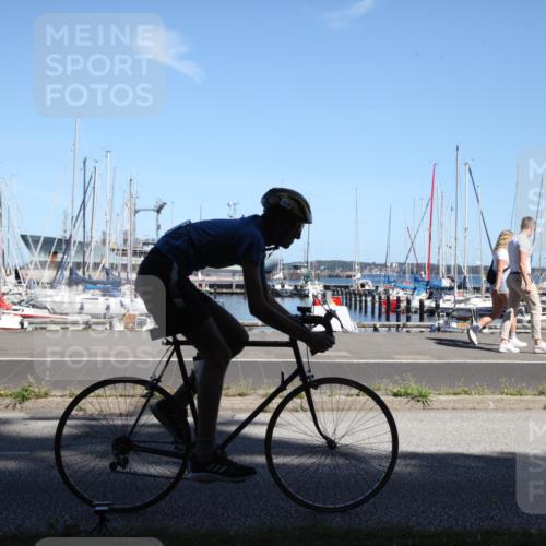 17.08.2025 - KN Förde Triathlon 2025 Yannick Fuchs http://msf.ph/oto/8621710 17.08.2025 13:40:34 Radfahren 478, 485 meine-sportfotos.de