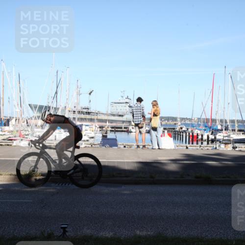 17.08.2025 - KN Förde Triathlon 2025 Yannick Fuchs http://msf.ph/oto/8621784 17.08.2025 15:02:54 Radfahren 21, 27, 32 meine-sportfotos.de