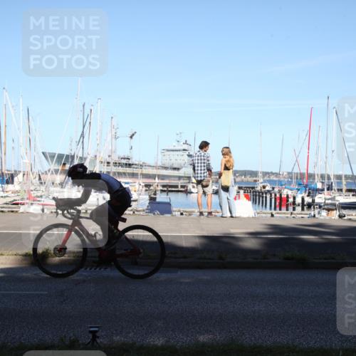 17.08.2025 - KN Förde Triathlon 2025 Yannick Fuchs http://msf.ph/oto/8621786 17.08.2025 15:02:57 Radfahren 21, 27, 32 meine-sportfotos.de