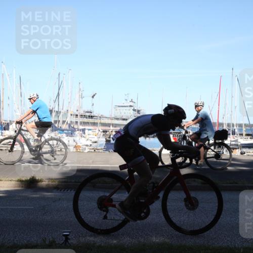 17.08.2025 - KN Förde Triathlon 2025 Yannick Fuchs http://msf.ph/oto/8621798 17.08.2025 15:04:30 Radfahren 27, 34 meine-sportfotos.de