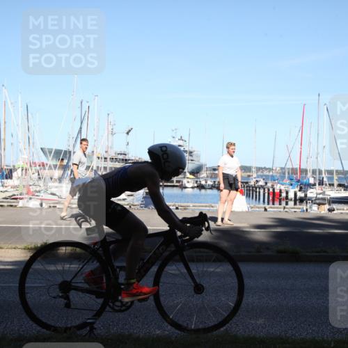 17.08.2025 - KN Förde Triathlon 2025 Yannick Fuchs http://msf.ph/oto/8621804 17.08.2025 15:05:24 Radfahren 25, 36 meine-sportfotos.de