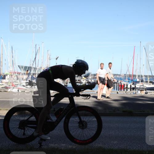 17.08.2025 - KN Förde Triathlon 2025 Yannick Fuchs http://msf.ph/oto/8621805 17.08.2025 15:05:29 Radfahren 20, 25, 36 meine-sportfotos.de