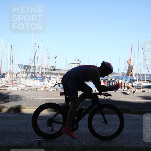 17.08.2025 - KN Förde Triathlon 2025 Yannick Fuchs http://msf.ph/oto/8621841 17.08.2025 15:23:42 Radfahren 8 meine-sportfotos.de