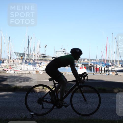 17.08.2025 - KN Förde Triathlon 2025 Yannick Fuchs http://msf.ph/oto/8621868 17.08.2025 15:31:55 Radfahren 27, 30 meine-sportfotos.de