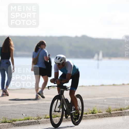 17.08.2025 - KN Förde Triathlon 2025 Yannick Fuchs http://msf.ph/oto/8621953 17.08.2025 11:00:59 Radfahren 264, 270, 275 meine-sportfotos.de