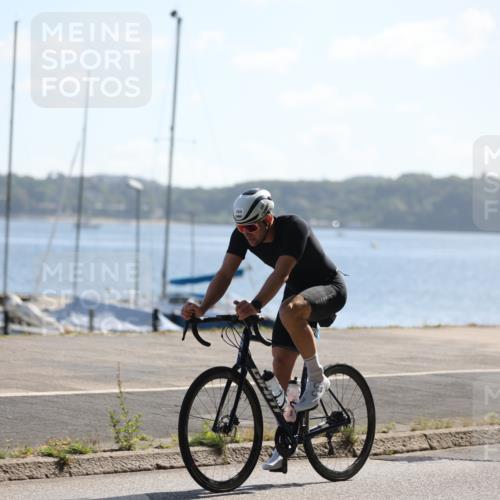 17.08.2025 - KN Förde Triathlon 2025 Yannick Fuchs http://msf.ph/oto/8621996 17.08.2025 11:02:19 Radfahren 265, 272, 283 meine-sportfotos.de