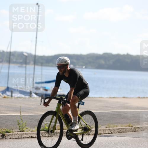 17.08.2025 - KN Förde Triathlon 2025 Yannick Fuchs http://msf.ph/oto/8622003 17.08.2025 11:02:26 Radfahren 270, 272, 275, 283, 265 meine-sportfotos.de