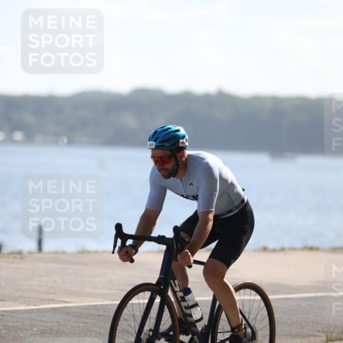 17.08.2025 - KN Förde Triathlon 2025 Yannick Fuchs http://msf.ph/oto/8622047 17.08.2025 11:03:40 Radfahren 271, 307, 284 meine-sportfotos.de