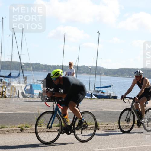 17.08.2025 - KN Förde Triathlon 2025 Yannick Fuchs http://msf.ph/oto/8622073 17.08.2025 11:04:29 Radfahren 273, 280, 287, 288, 303 meine-sportfotos.de