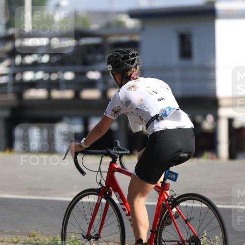 17.08.2025 - KN Förde Triathlon 2025 Yannick Fuchs http://msf.ph/oto/8622081 17.08.2025 09:46:07 Radfahren 121, 168, 243, 249 meine-sportfotos.de