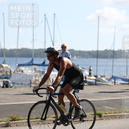 17.08.2025 - KN Förde Triathlon 2025 Yannick Fuchs http://msf.ph/oto/8622103 17.08.2025 11:05:11 Radfahren 282, 284, 296, 307 meine-sportfotos.de