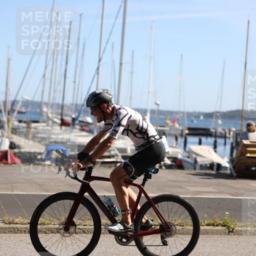 17.08.2025 - KN Förde Triathlon 2025 Yannick Fuchs http://msf.ph/oto/8622134 17.08.2025 11:06:26 Radfahren 297, 299, 309 meine-sportfotos.de