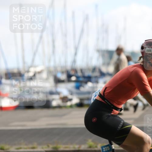 17.08.2025 - KN Förde Triathlon 2025 Yannick Fuchs http://msf.ph/oto/8622140 17.08.2025 09:46:33 Radfahren 101, 120, 150, 225, 246, 180, 194, 252 meine-sportfotos.de