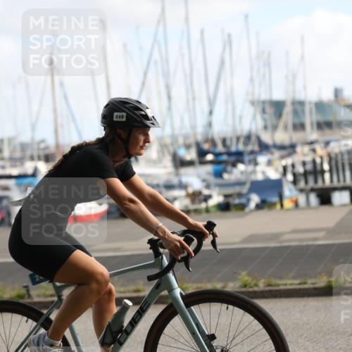 17.08.2025 - KN Förde Triathlon 2025 Yannick Fuchs http://msf.ph/oto/8622159 17.08.2025 09:46:38 Radfahren 101, 150, 246, 120, 225 meine-sportfotos.de