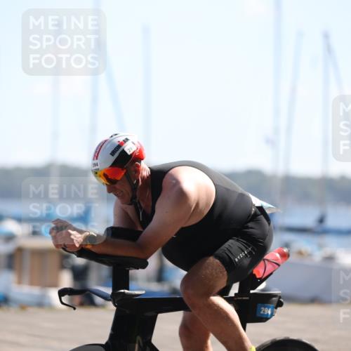 17.08.2025 - KN Förde Triathlon 2025 Yannick Fuchs http://msf.ph/oto/8622166 17.08.2025 11:07:15 Radfahren 261, 294, 300, 295 meine-sportfotos.de