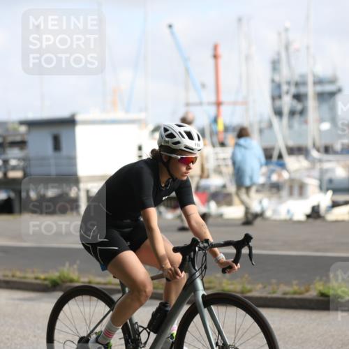 17.08.2025 - KN Förde Triathlon 2025 Yannick Fuchs http://msf.ph/oto/8622167 17.08.2025 09:46:43 Radfahren 116, 150, 101, 120, 246 meine-sportfotos.de