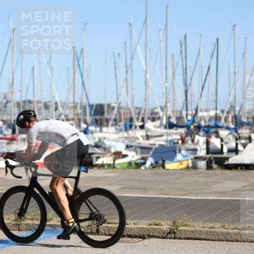 17.08.2025 - KN Förde Triathlon 2025 Yannick Fuchs http://msf.ph/oto/8622343 17.08.2025 11:09:05 Radfahren 264, 268, 319, 390, 601, 643, 601, 643 meine-sportfotos.de