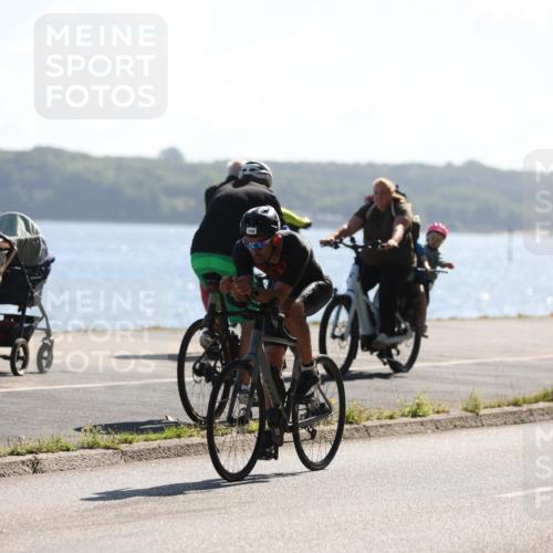 17.08.2025 - KN Förde Triathlon 2025 Yannick Fuchs http://msf.ph/oto/8622368 17.08.2025 11:09:21 Radfahren 279, 312, 358, 608, 319 meine-sportfotos.de